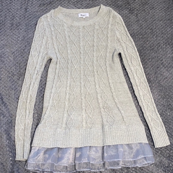 Sweater - Picture 1 of 2